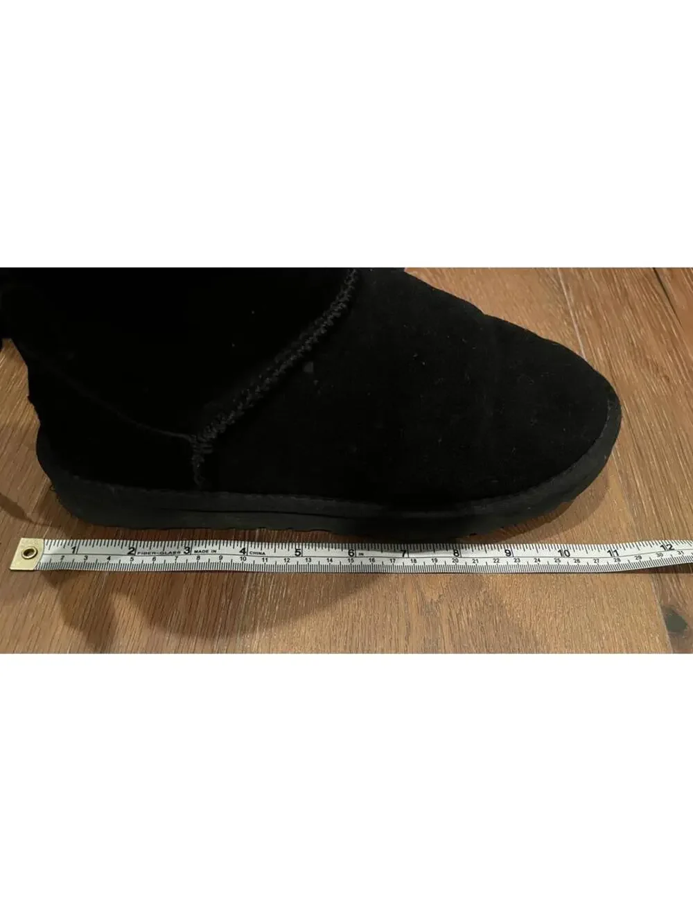UGG Women's Black Winter Boots with Ribbon Back Detail size 9